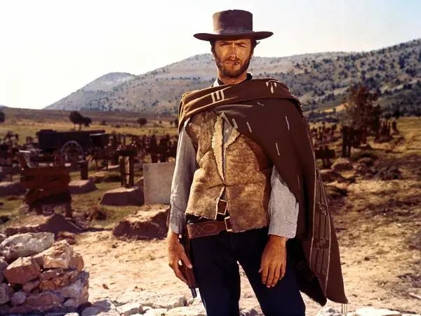 mariolopezviva's tweet photo. Happy 96th Birthday Mr. Eastwood! https://t.co/ezXqYuO4CS