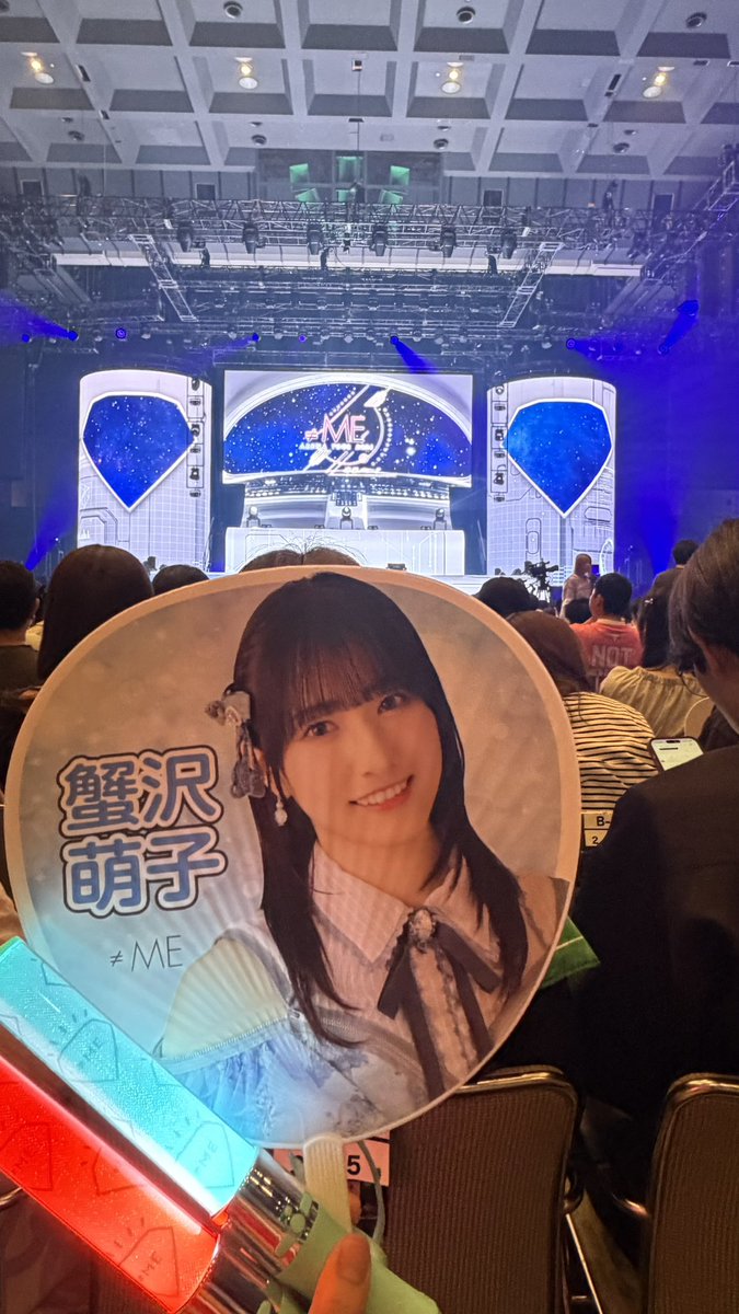 ちょこなんか tweet media