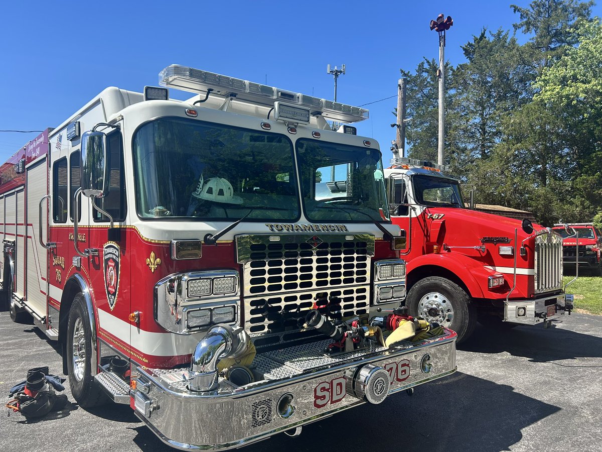 PerkiomenFire's tweet photo. Thanks to the volunteers and friends from Gilbertsville Fire Co and Towamencin Fire Company for standing by at our station ready to respond in the township as our community and department celebrates the life of William E. (Bill) Patterson today. 

The township is in great hands! https://t.co/FOaj3TyUdP