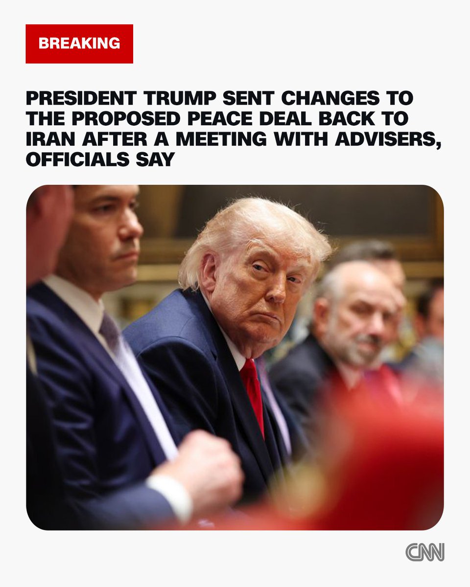 CNN tweet media