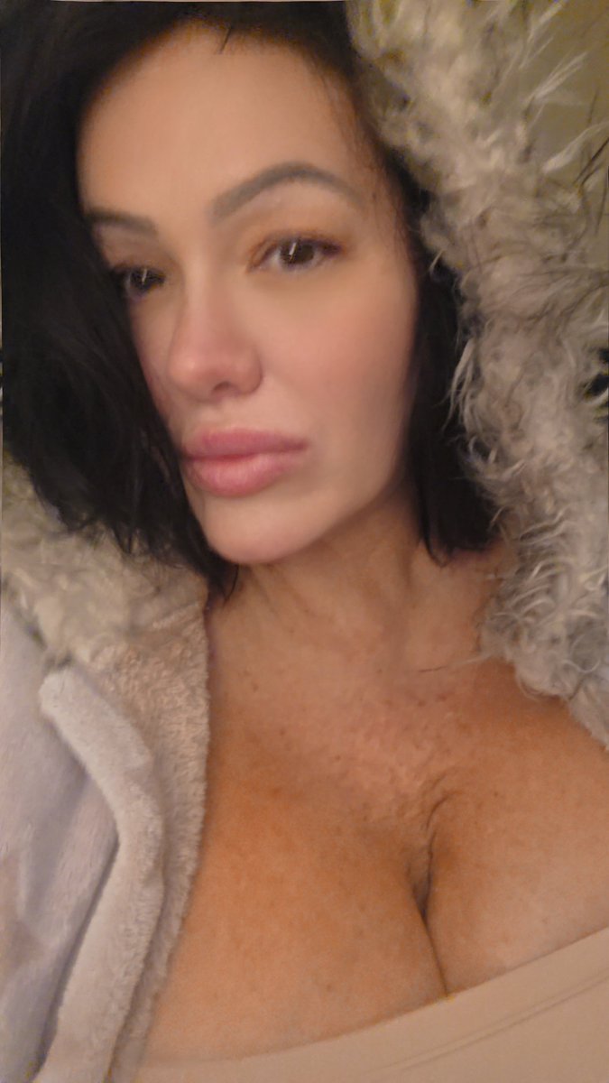 DarringerRaquel's tweet photo. Come see me on Snapchat 
sharonraquelxxx VIP, menu, spicy content https://t.co/gVTdHYVXaW