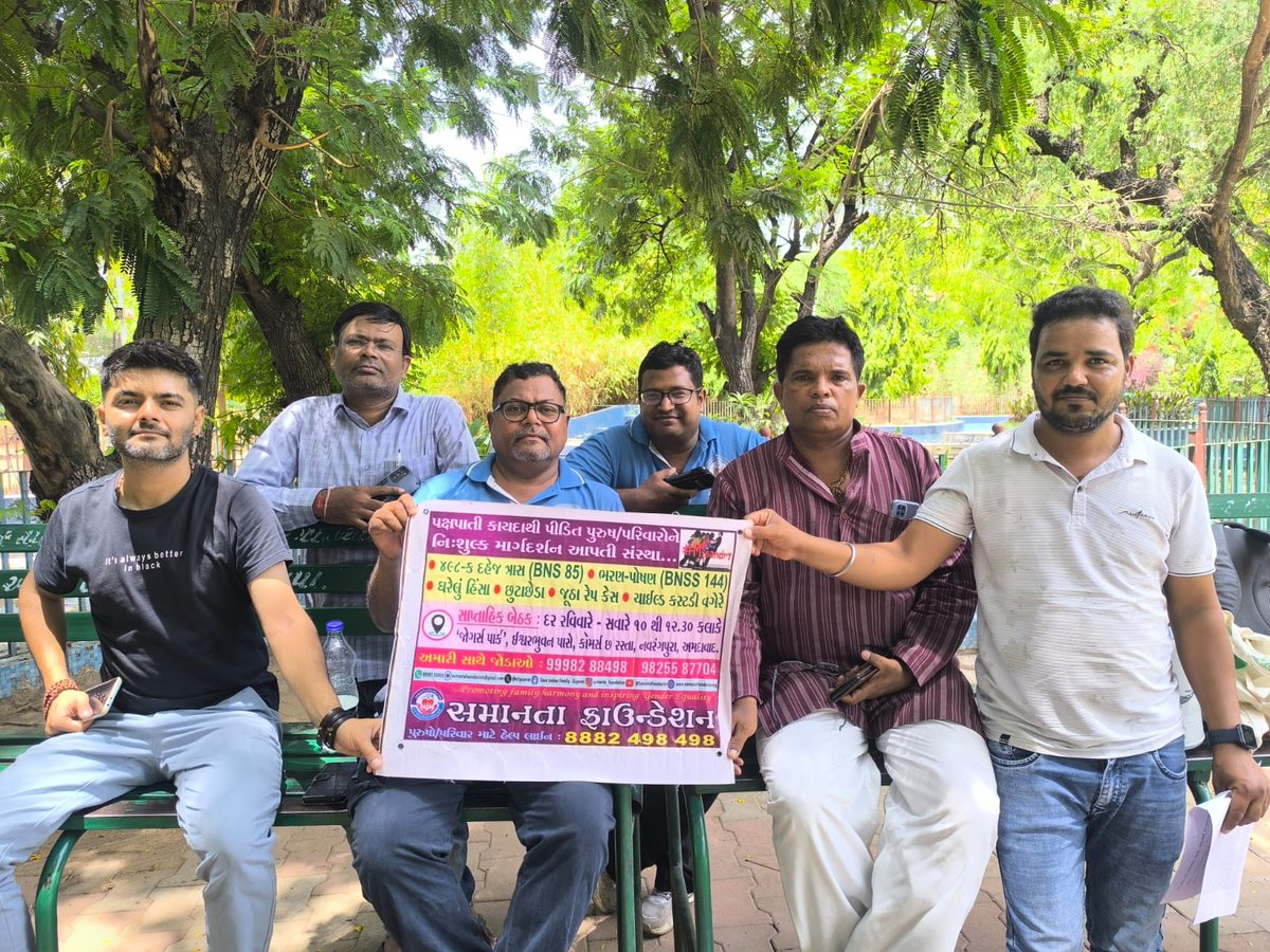 DaxeshVania's tweet photo. #SamantaFoundation (SIF) A'bad: In person Weekly Meeting (Dt 31-05-26) for #MenInDistress & their families.
🌏Joggers Park, Nr Commerce 6 Road, Ahd
⏰10.00 am to 1 pm (Every Sunday)
👥 One to one Counselling
⚖️ Legal Awareness Session
☎️ 98255 87704 Info & MRA support
@sifgujarat https://t.co/s2vNYEOJsy
