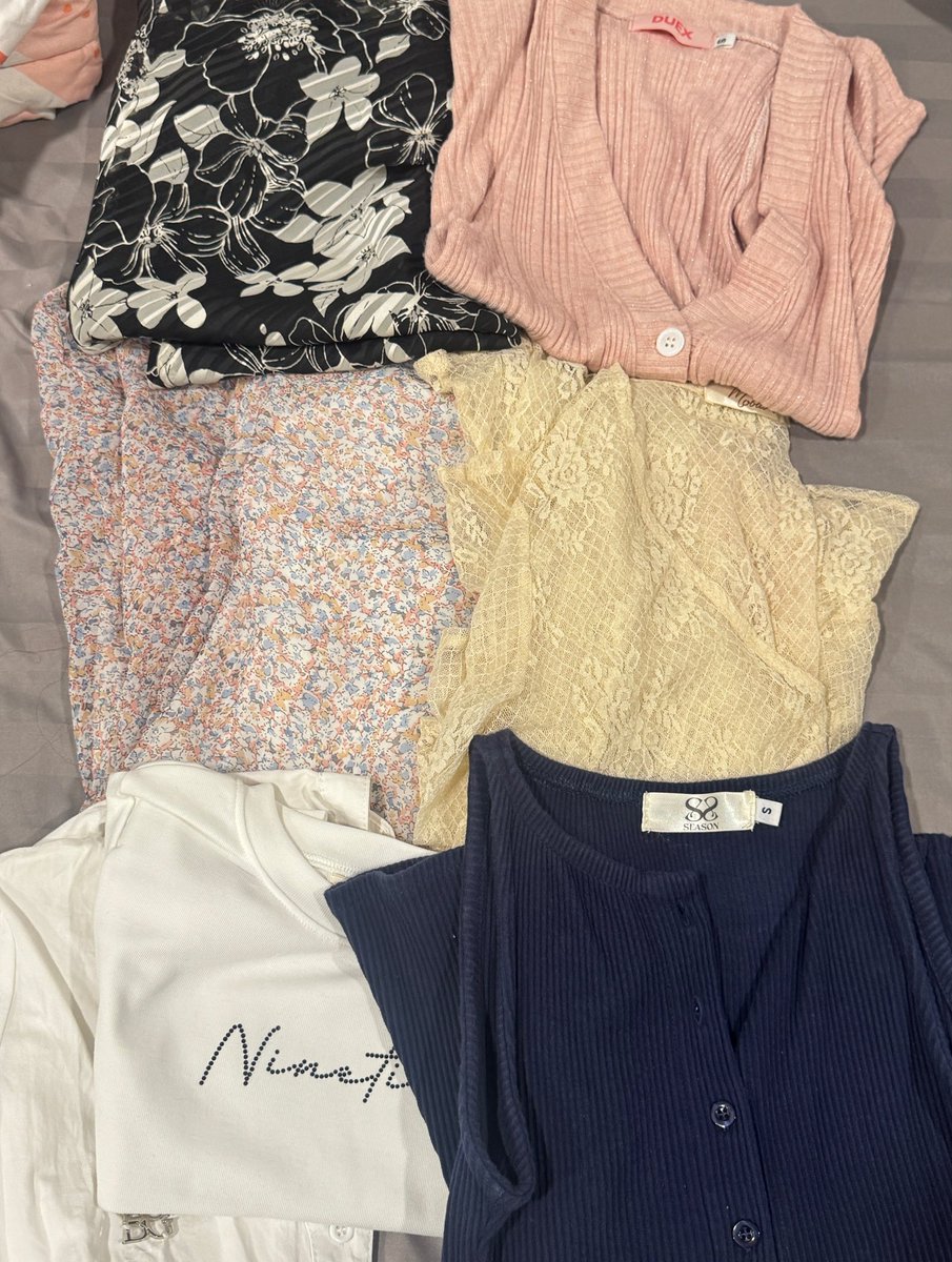 songtorr16's tweet photo. ➹ ♡ ส่งต่อเสื้อผ้าน่ารักๆ สภาพดี 🎀✨
งานไอจี กระโปรง แว่น กระเป๋า 𓈒 * ﹆

໒꒱ ลงวันอังคาร เวลา 14:00
 🍎 รี ลด 5.- ꒰ ค่าส่งหน้าโปรไฟล์ ꒱

 #ส่งต่อเสื้อผ้า #stylistshop #cintageshop #bemingbkk #duexstudio #ส่งต่อเสื้อผ้ามือสอง https://t.co/AmqetrLnt6