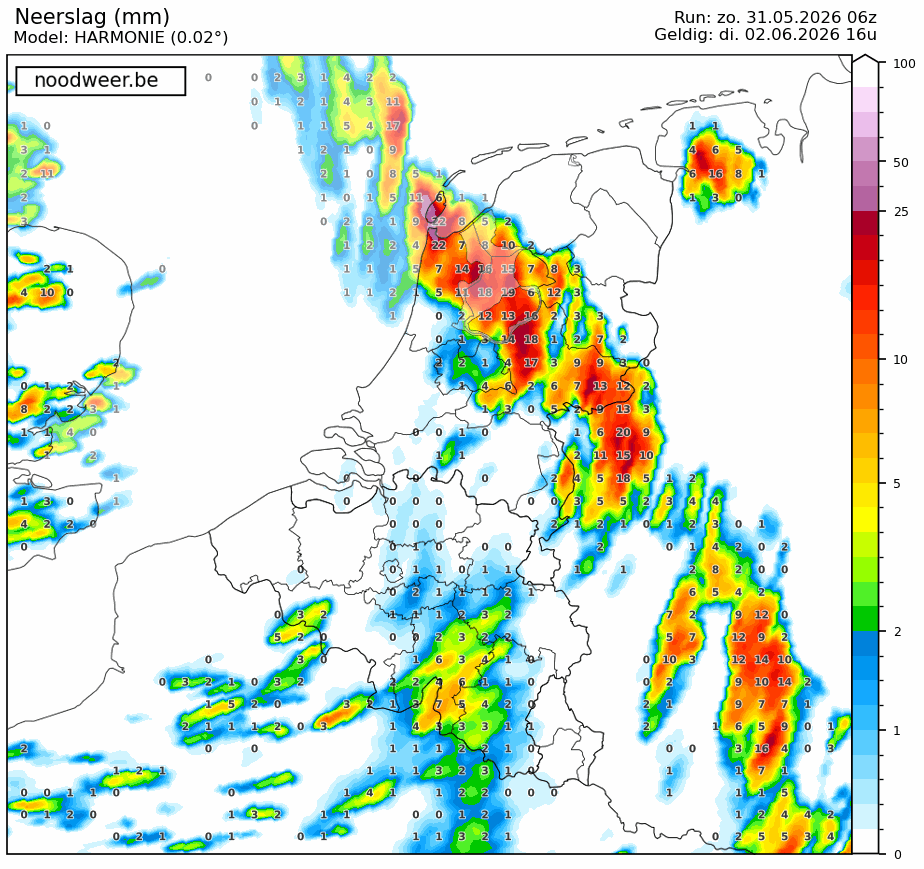 weermanrobert's tweet photo. Vanochtend kwamen er nog wat onweersbuien voor boven het oosten van het land. De volgende interessante situatie dient zich al aan voor dinsdag. Dan kunnen op grote schaal stevige regen -en onweersbuien over het land trekken met kans op (zware) windstoten. Wordt vervolgd... https://t.co/M7u0xFZLND
