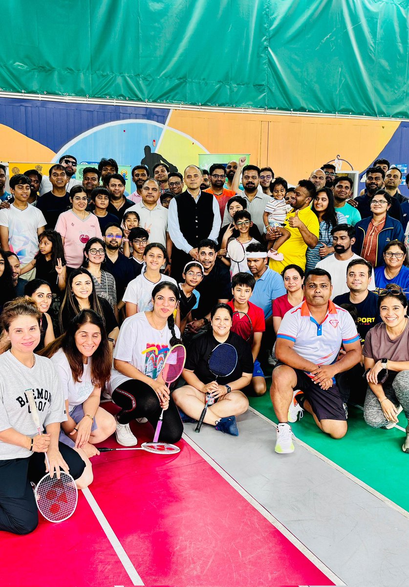 IndiaInShanghai's tweet photo. #YogaforAllAges 🧘🏽‍♂️ #YogaforAnti-Ageing 🧘
 #KheloIndia #CommunityBonds #सेवारविवार #DiasporaBridges 

Consul General @PratikMathur1 was happy to inaugurate two well attended #IDY2026 Curtain Raiser events in Shanghai today as interest for 🌎 #YogaMahotsav on 21st June continues to grow everyday. 

➡️ Inaugurating the first Yoga Camp for the #Bloodline, the largest volunteer driven blood donation program in East Asia, CG emphasized the importance of promoting #Yoga and #AYUSH related Indian Wellness traditions 🩸 

➡️ Delivering the opening remarks at the Inauguration of the Annual East China 🇮🇳 community Badminton Competition 🏸 , Consul General thanked our community members for helping spread the message of #Yoga awareness and understanding across the region, which has emerged as a major center for #Yoga practice in the region. 

➡️ Thanking the students and volunteers for ensuring that nearly five hundred attendees participated across the two major events, CG said that Yoga today was a common #culturalheritageofhumanity bringing us all together to serve the purpose of #GoodHealthandWellBeing. 

Jai Hind Jai Bharat 

@IndianDiplomacy @indiandiplomats @moayush @iccr_hq @diaspora_india