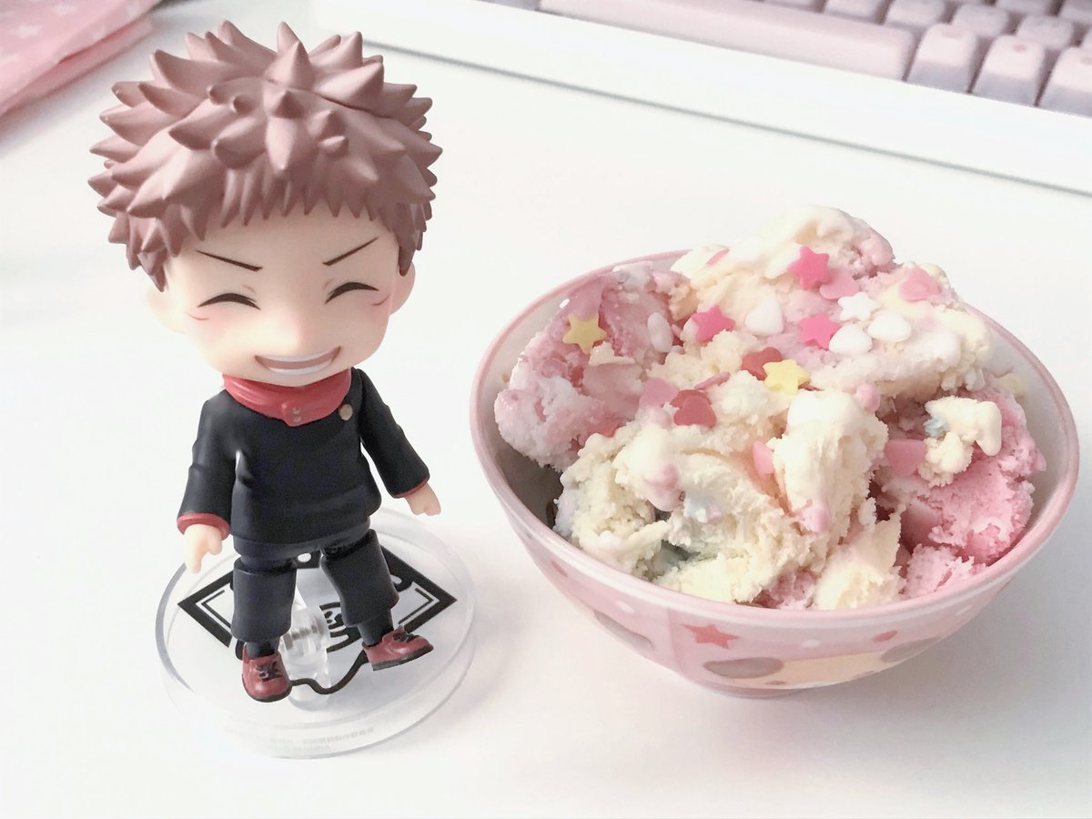 uz030's tweet photo. 🍨💕 https://t.co/q454gmho56