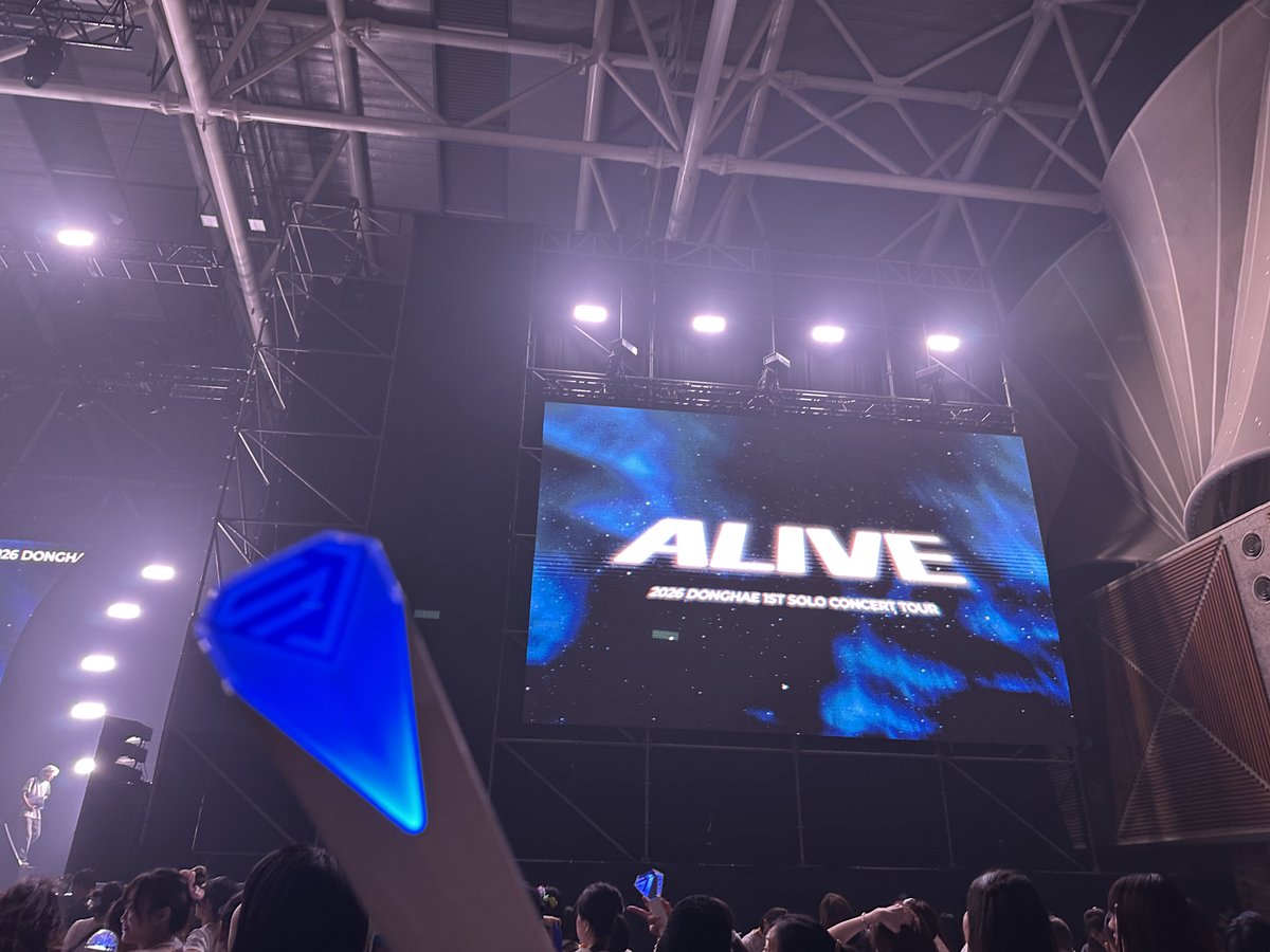 fiishnim's tweet photo. 260530 DONGHAE 1st SOLO CONCERT TOUR in Taipei ALIVE 

在場證明💙

#동해 https://t.co/x36OVslXME