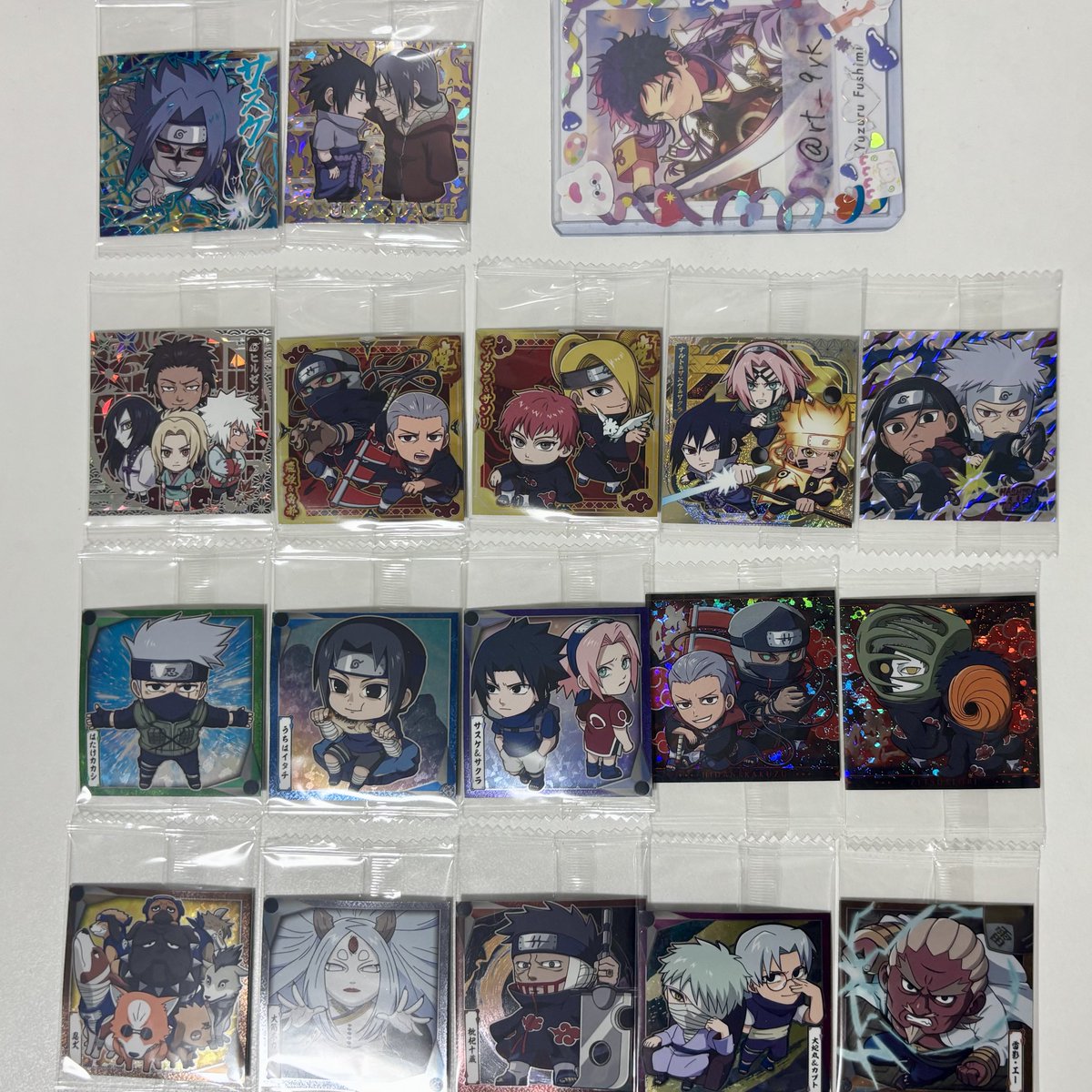 rt_9yk's tweet photo. 【交換・買取】NARUTO ナルト 疾風伝 にふぉるめーしょん 忍界シール ウエハース 

譲　1枚目 or 定価＋送料
求　2枚目

1枚目1弾目は最下段含むお取引.またはミナト班との交換優先
左上の最新弾日向ネジ最優先(ネジは買取もしております.ᐟ.ᐟ)
福岡市内手渡し可能です◎

お気軽にお声掛け下さい🕊️ https://t.co/1MaSXjf3LB