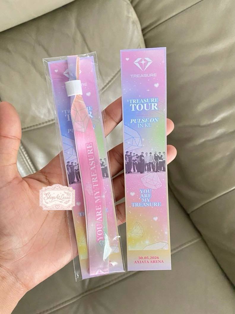 shopatlessa's tweet photo. Custom #Freebies - Fabric Wristband

For #TREASUREinKL

Want more details about it? DM admin now 💗
Join our 📌 telegram channel - freebiesmalaysia https://t.co/rV5liAd0oG