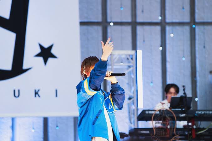 amatsuki_info's tweet photo. ✧✧‥‥‥‥‥‥‥‥‥‥‥‥‥‥‥‥‥‥‥‥
#天月 ZeppTour2026
"その笑顔まで、あとワンコーラス"
 ‥‥‥‥‥‥‥‥‥‥‥‥‥‥‥‥‥‥‥‥✧✧

オフィシャル最終先行受付は
明日(6/1)まで⚠️
https://t.co/M0nIWb6Bga

皆さまのご来場を
会場にてお待ちしております🌙 https://t.co/OdejaCXLIh