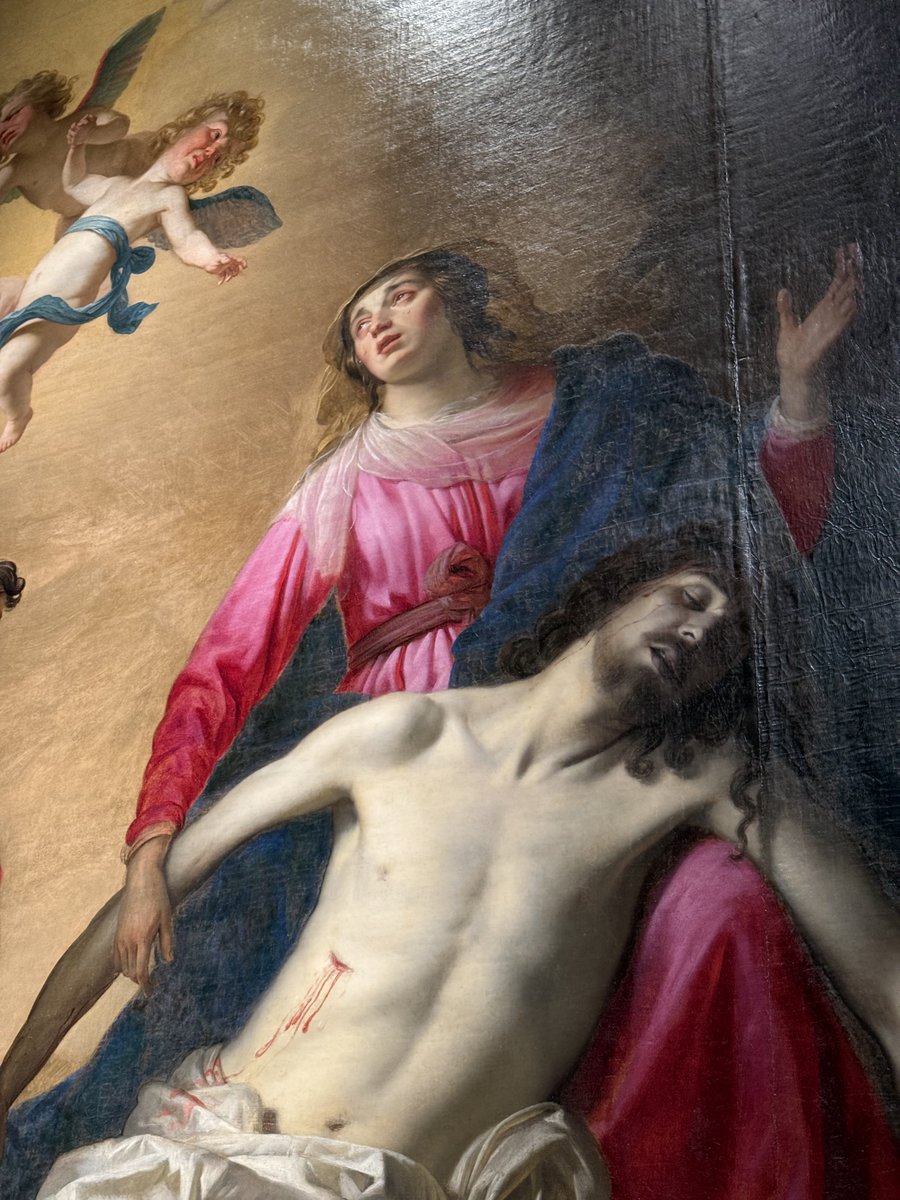 ApmNeill's tweet photo. They have placed Van Dyck’s and Van Honthorst’s Lamentation’s opposite each other. 💙 https://t.co/Q3hyNiiTXE