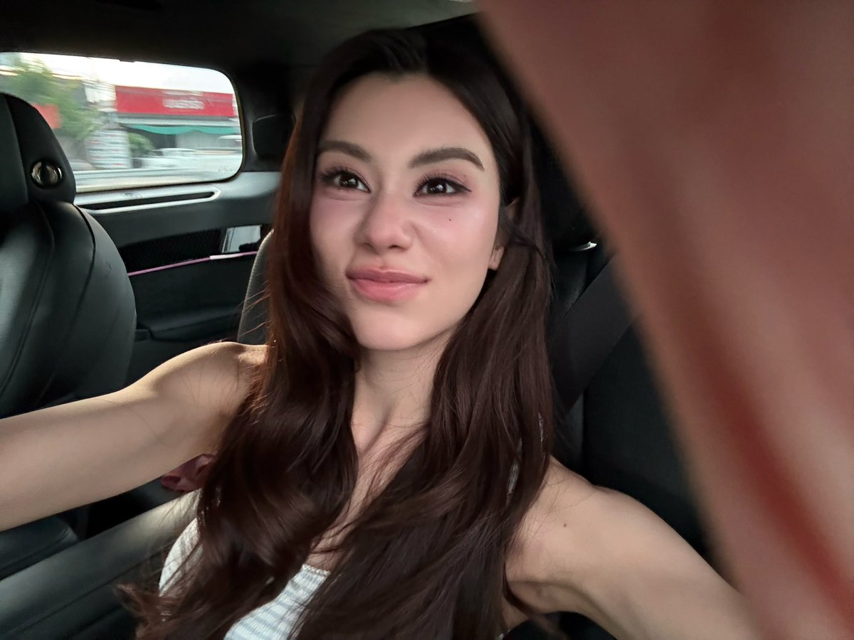 lena__lorena's tweet photo. ขอบคุณที่มาหากันนะคะ💕🥹 กลับบ้านกันดีๆน้าาาาา จะหาวันมาเจอกันอีกให้ได้🫶🏻
 #LaurierXLenaMiu https://t.co/kqrmVVenY5
