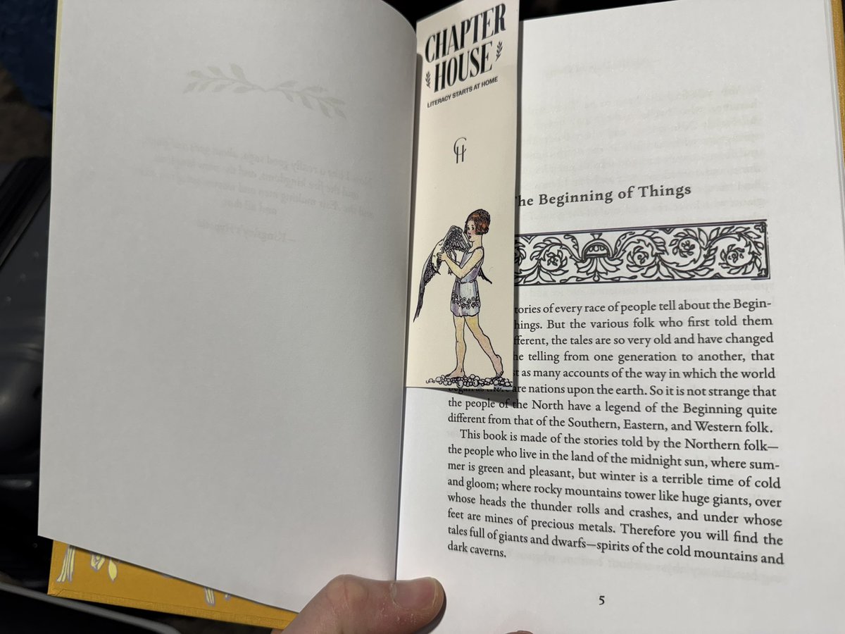 ChHouseBooks's tweet photo. You always need a good book at the airport. https://t.co/mKN5tQTEL9