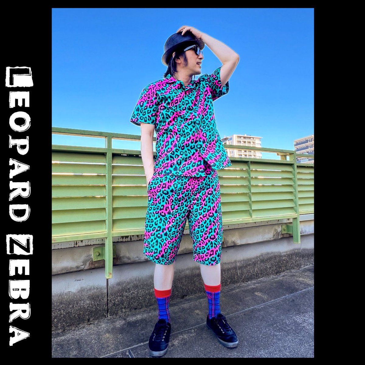 BEASTAROCK's tweet photo. ⚡️OPEN SHIRT『Leopard Zebra』⚡️

レオパードとゼブラを掛け合わせた、 インパクト抜群の総柄オープンシャツ。
大胆なカラーリングとグラフィックが目を引く一枚。 一枚で着ても、同柄のショートパンツとのセットアップでも存在感抜群。

Color：Turquoise × Pink

Size：S / M / L / XL https://t.co/txEMHLpz0M