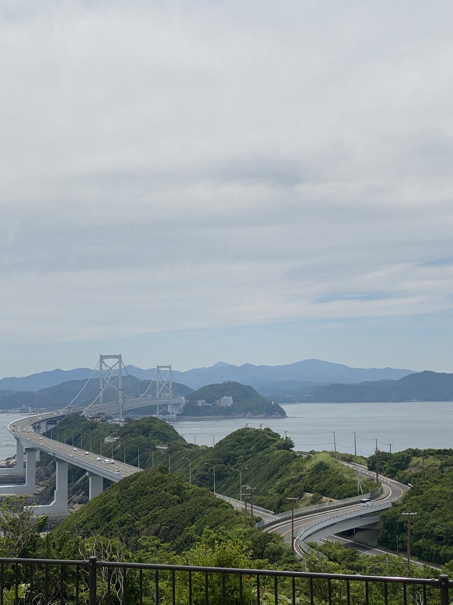 omootom's tweet photo. たくさんのヤエありがとうございました｡
淡路島良いですねー(´Д` )
お疲れ様でした〜 https://t.co/PmjZUZEihz