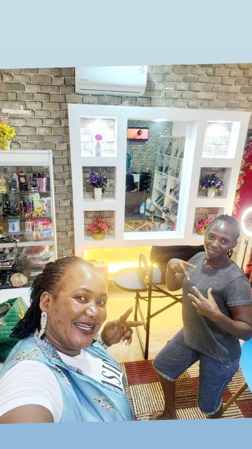 Faridatu001's tweet photo. We are at your service! #Sumivan
Sumivan Plaza, Ipent7 Estate, Karsana, Abuja

Professional services | Quality retail | Business partnerships

Ready to serve you. Let’s connect and grow!

📍 Drop by or message us.
Email address: Nyabit@yahoo.com
Contact no:  08031866592, 08054354408
X—- @Tinahhc9