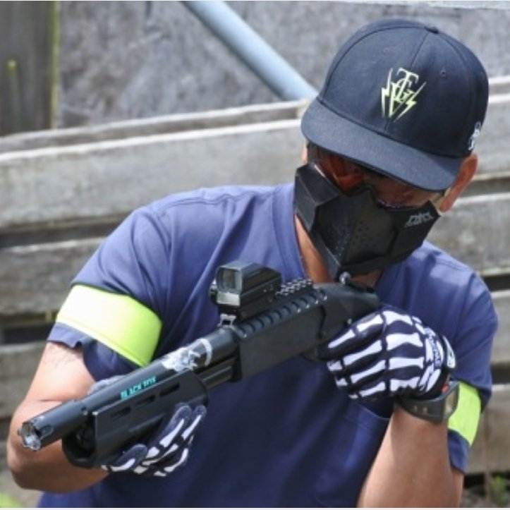 qNLJqysnxCk2Wcx's tweet photo. アサルトフロント定例会
暑かった🫠 https://t.co/0S9acwKVT8