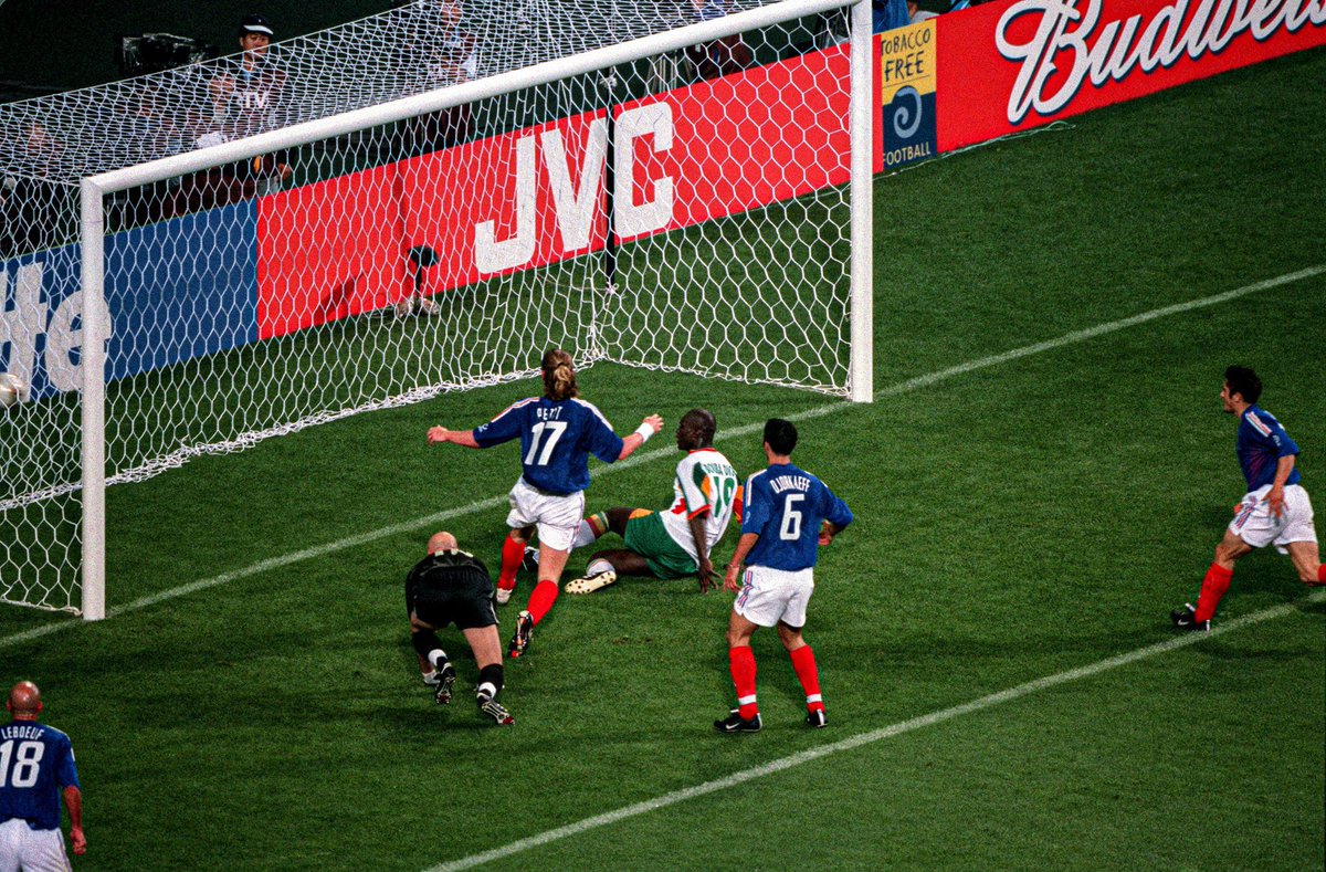 13footballC tweet picture