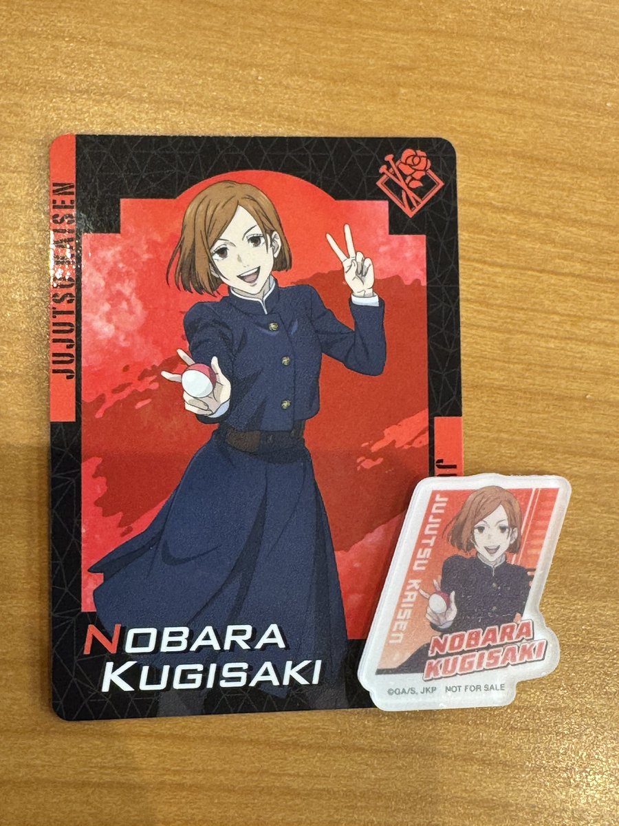 MMagari_Humptea's tweet photo. くら寿司でコラポカード中とビッくらポンのアクリルシールがまさかのコラボ🤣🤣🤣 https://t.co/wpGSGDKZwk