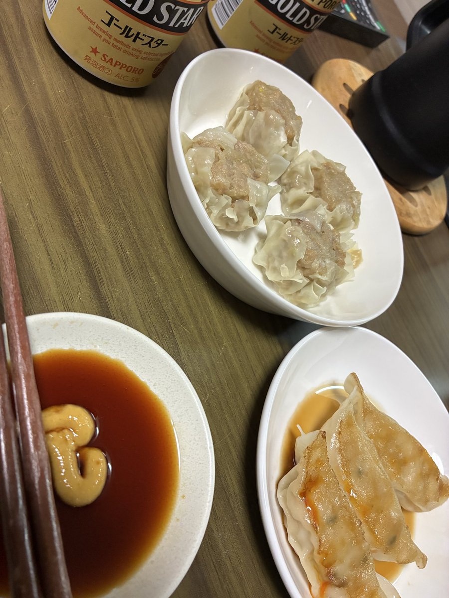 aoonisama's tweet photo. 無意識に買ってた
同じ系統やな、、、 https://t.co/LZ2gldWi6y