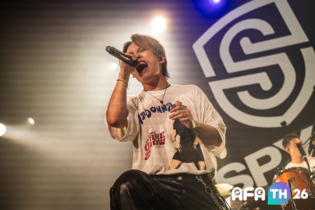animefestasia's tweet photo. #AFATH26 @SPYAIRSTAFF SPYAIR brought the house down on Saturday night! 💥

From the very first riff, the crowd was on their feet, singing along to every anthem. Pure rock energy from beginning to end.

Watch the highlight and feel the adrenaline all over again. https://t.co/wtHcJE11dV