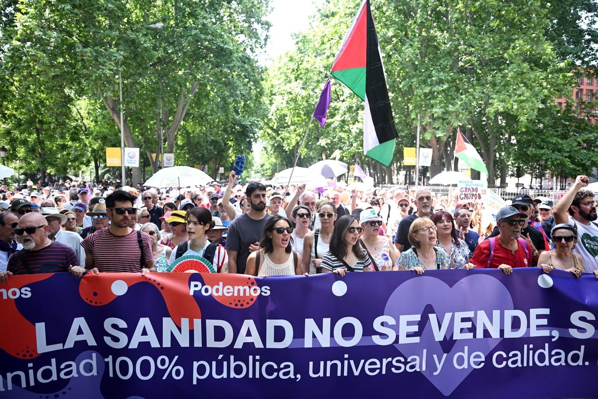 Podemos tweet media