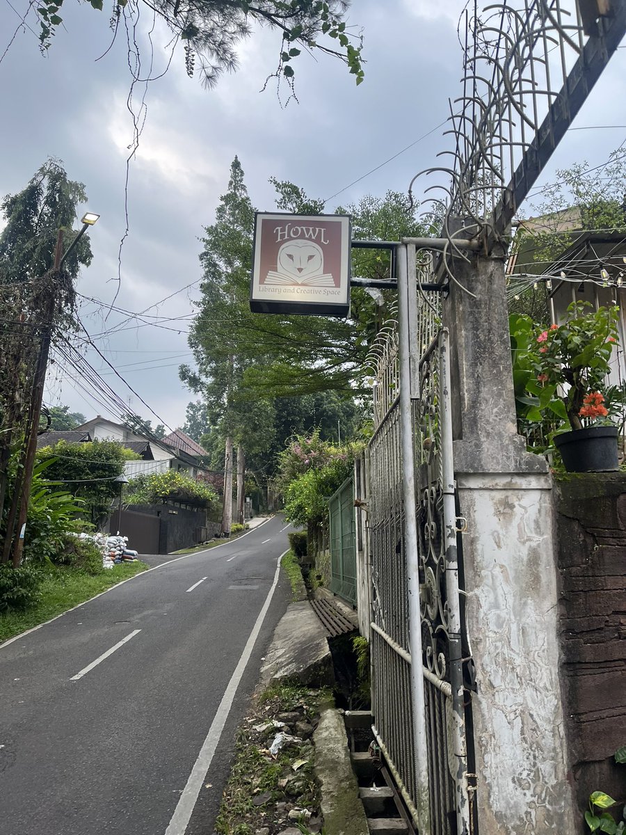 kun6manuk's tweet photo. Selama ini ke Kineruku terus. Padahal ga jauh dari situ ada tempat yang equally cozy ternyata. https://t.co/Nu6fEq8W1l