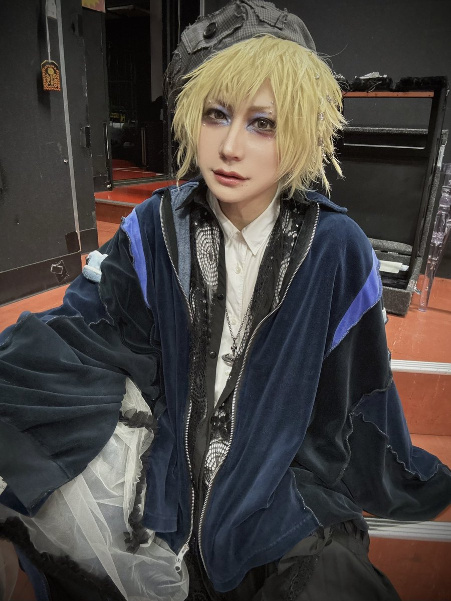 マコト tweet media