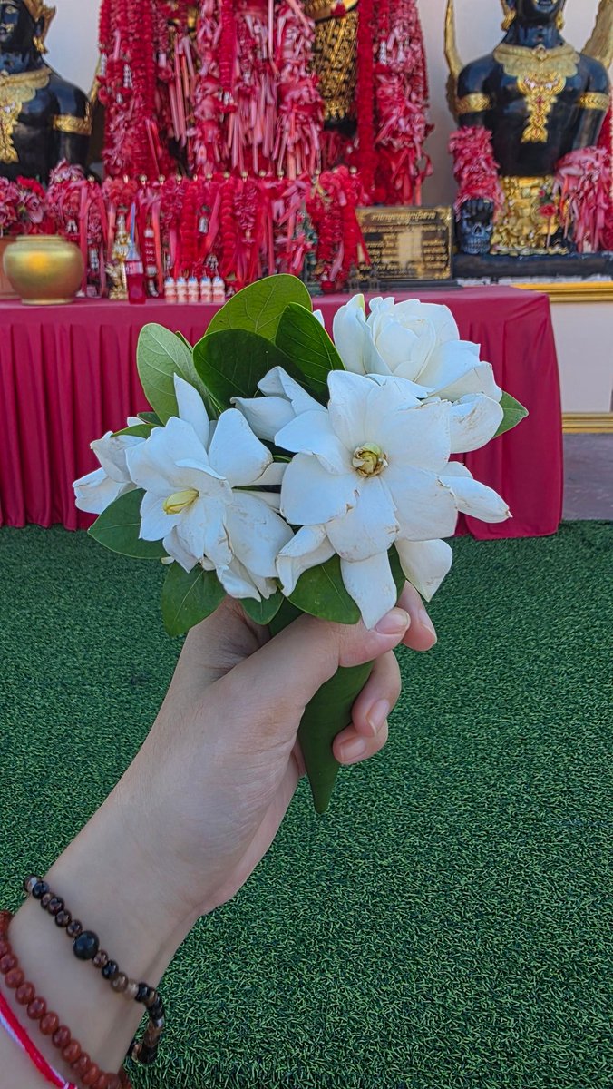 HeartFX_'s tweet photo. ทำบุญกันจ้า https://t.co/sZ0AoqKVc7
