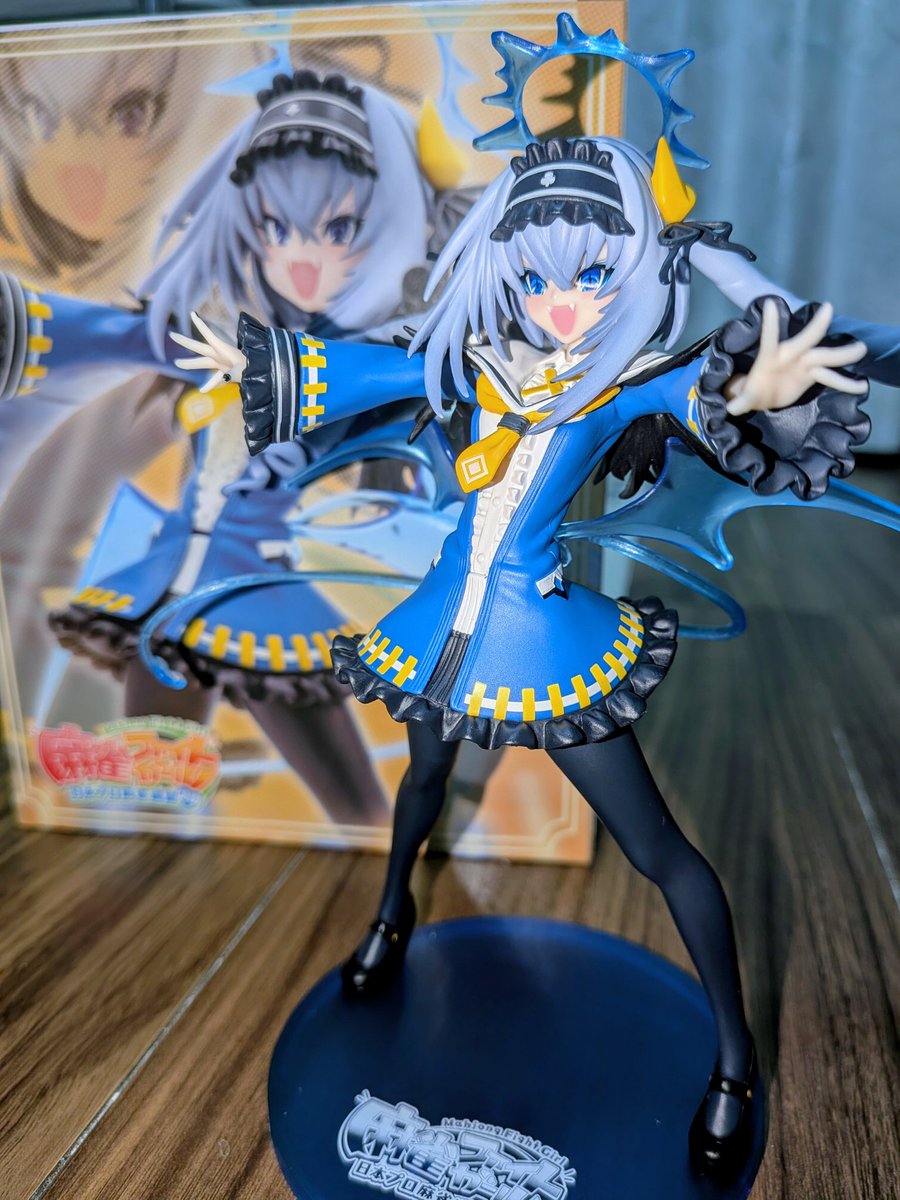 minorca0831's tweet photo. アンコク・ミツバの暗黒フィギュア、非常に素晴らしい出来だが背中が塗られてないエラー品を引くの巻
不幸だわ… https://t.co/OlVHx8s8oz