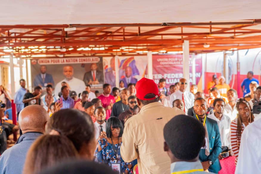 BenNazerSe's tweet photo. Sous l’impulsion de l'interfédéral @ChristianMasud_, le Président de la Jeunesse Ville de Kolwezi, @joe_mujinga, a mobilisé de nombreux jeunes pour leur présenter la vision et les idéaux de l’UNC.

L’UNC-LUALABA continue de se distinguer par son engagement de proximité💪🇨🇩✨ https://t.co/JMur5nw6Mc