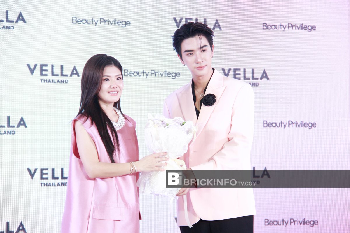BrickinfoReport's tweet photo. "เพิร์ธ ธนพนธ์" ในงานเปิดตัว "VELLA Core One Capsule Sleep Mask" ในงาน "CORE ONE PRIVILEGE GRAND OPENING"
PERTH X VELLA SLEEPMASK
#PerthTanapon #KDPPE #CoreOnePrivilegexPerth #CoreOnePrivilege #VELLAThailand #Brickinfo https://t.co/k2ComXBCGl