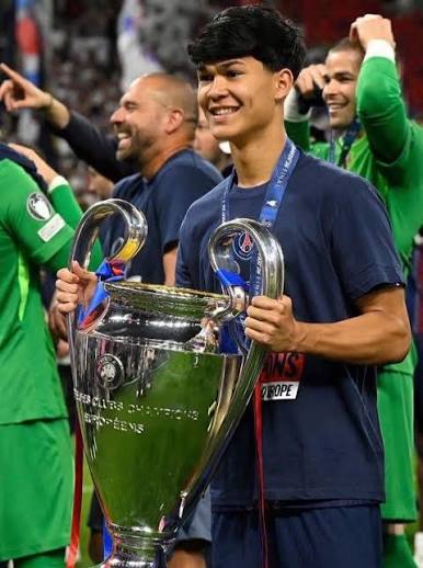 Dro Fern&aacute;ndez, campi&oacute; d'Europa.