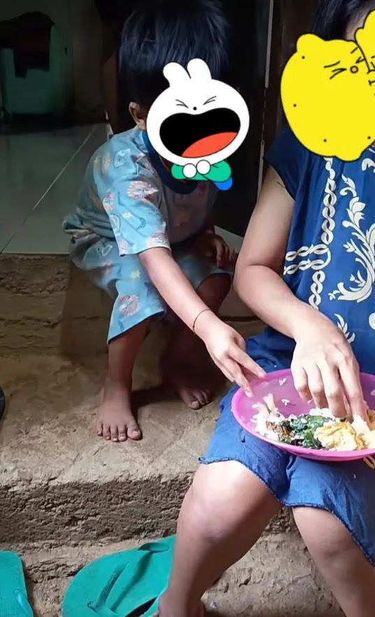 txt keluhan warga konoha tweet media