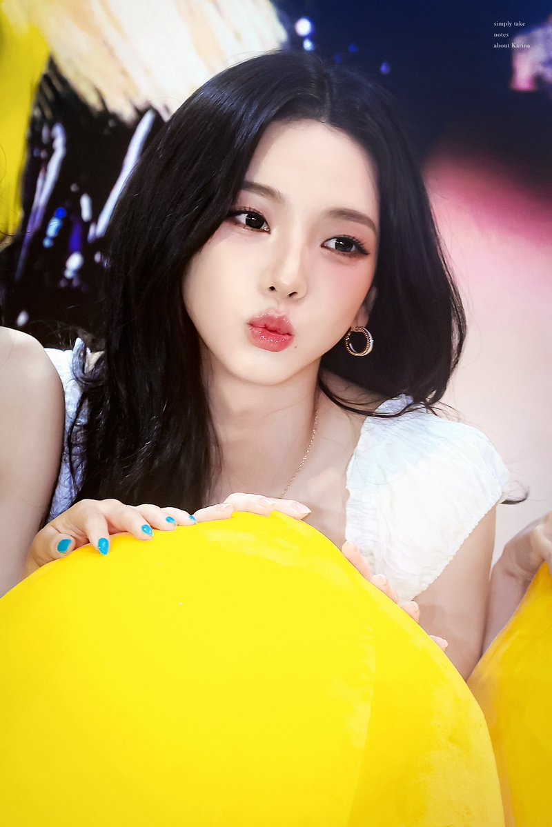 notes0411's tweet photo. notes229｜260531 😚

#카리나 #Karina #カリナ #에스파 #aespa https://t.co/AQ8vIBHb4P