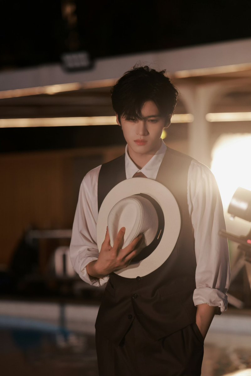 heartyanxn's tweet photo. what if yanan in a republican drama… 🤲🏽 https://t.co/bKVg92NJ5c