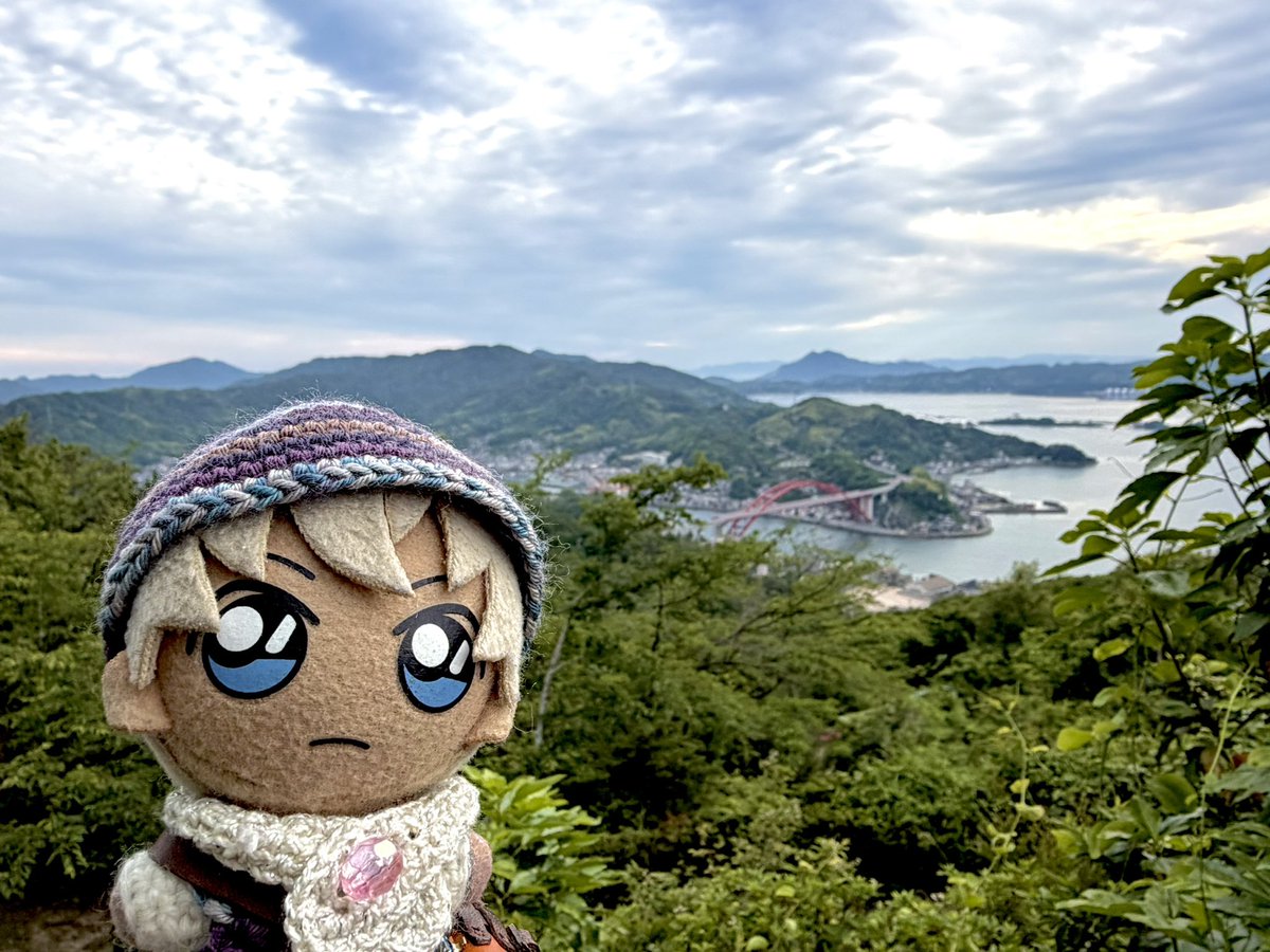 yongorock's tweet photo. 道を間違えて山の上まで来たら、平清盛像に遭遇しました… https://t.co/NnJ6Wx4TG5