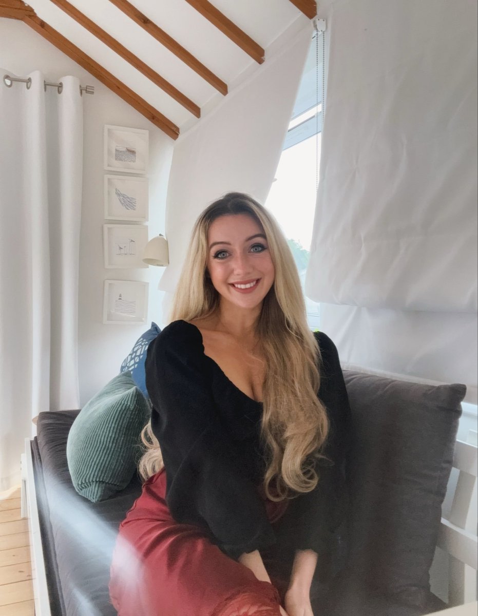 Anna McGovern tweet media