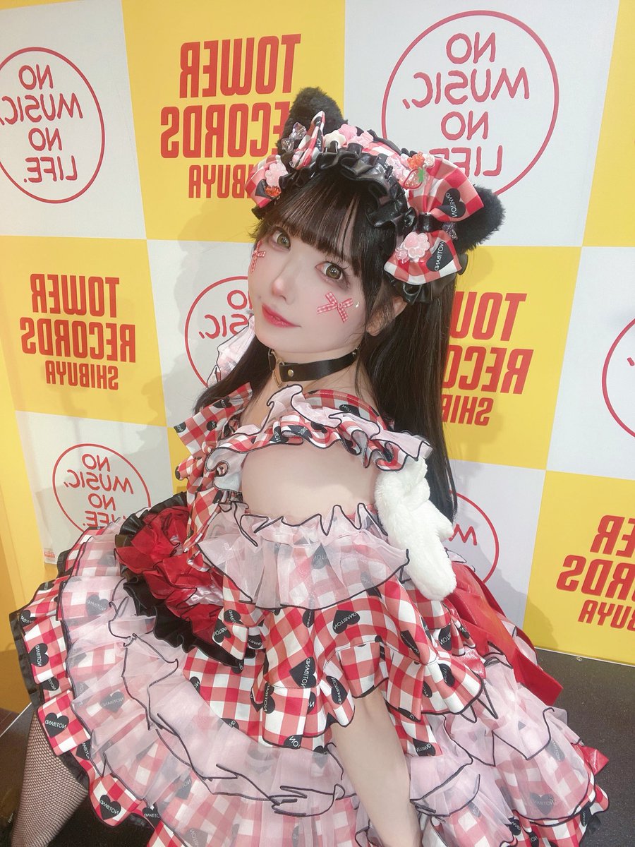 sioringogo's tweet photo. リリイベ初日にゃんきゅう♡
₍₍ ◝(Ｕ^ᴗ^Ｕ)◞ ₎₎ #しおに恋しよ https://t.co/WOFccAq0UM