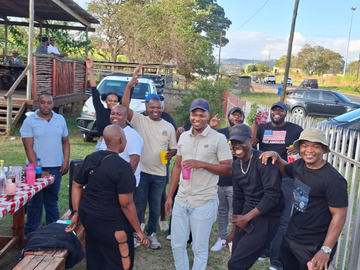 SETHUSTUART's tweet photo. #BraaiMaster wow you guys ,Thank you  to each and everyone for pulling up ,yeses https://t.co/zKPeWBNmOS