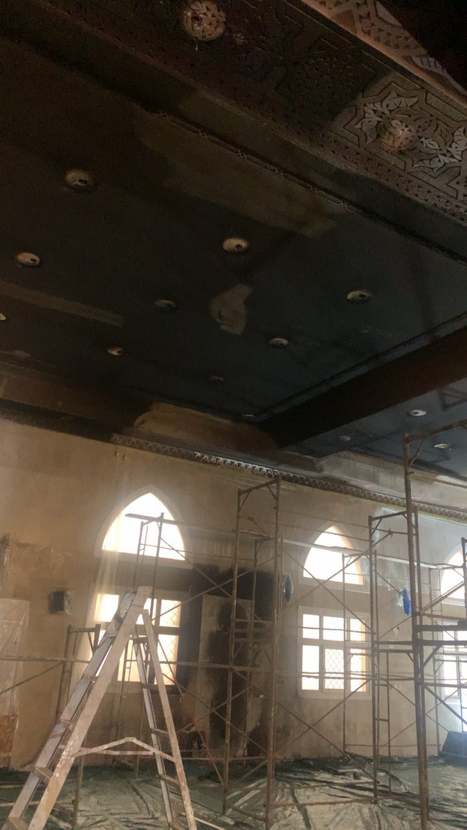 timon2121's tweet photo. قبل سنتين حصل حريق في الجامع عندنا وقامت جمعية محراب عندنا في المحافظة بجمع التبرعات  وترميم  الجامع بأكثر من ١٥٠ الف ريال كلها و أصبح الجامع بأفضل مما كان ولله الحمد . https://t.co/TmSddTQfoP
