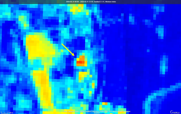 Blackeyesko's tweet photo. Signs have emerged suggesting that North Korea's 5MW nuclear reactor in Yongbyon may be operational. Recently, indications of significant steam emissions have been detected from the reactor.

#Sentinel2 #NorthKorea #NuclearWeaponization #NuclearMonitor https://t.co/XRBRK4etuP
