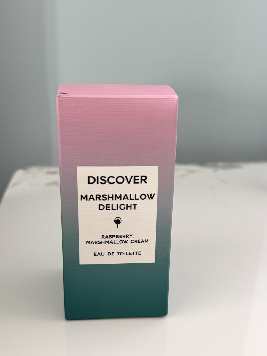 emmamcc_'s tweet photo. Dear @marksandspencer please make this a permanent perfume as a colleague and a customer this summer edition needs to be a permanent stable in the beauty department! I have more bottles of this that even my backups have backups😂 https://t.co/ryaFj1i4If