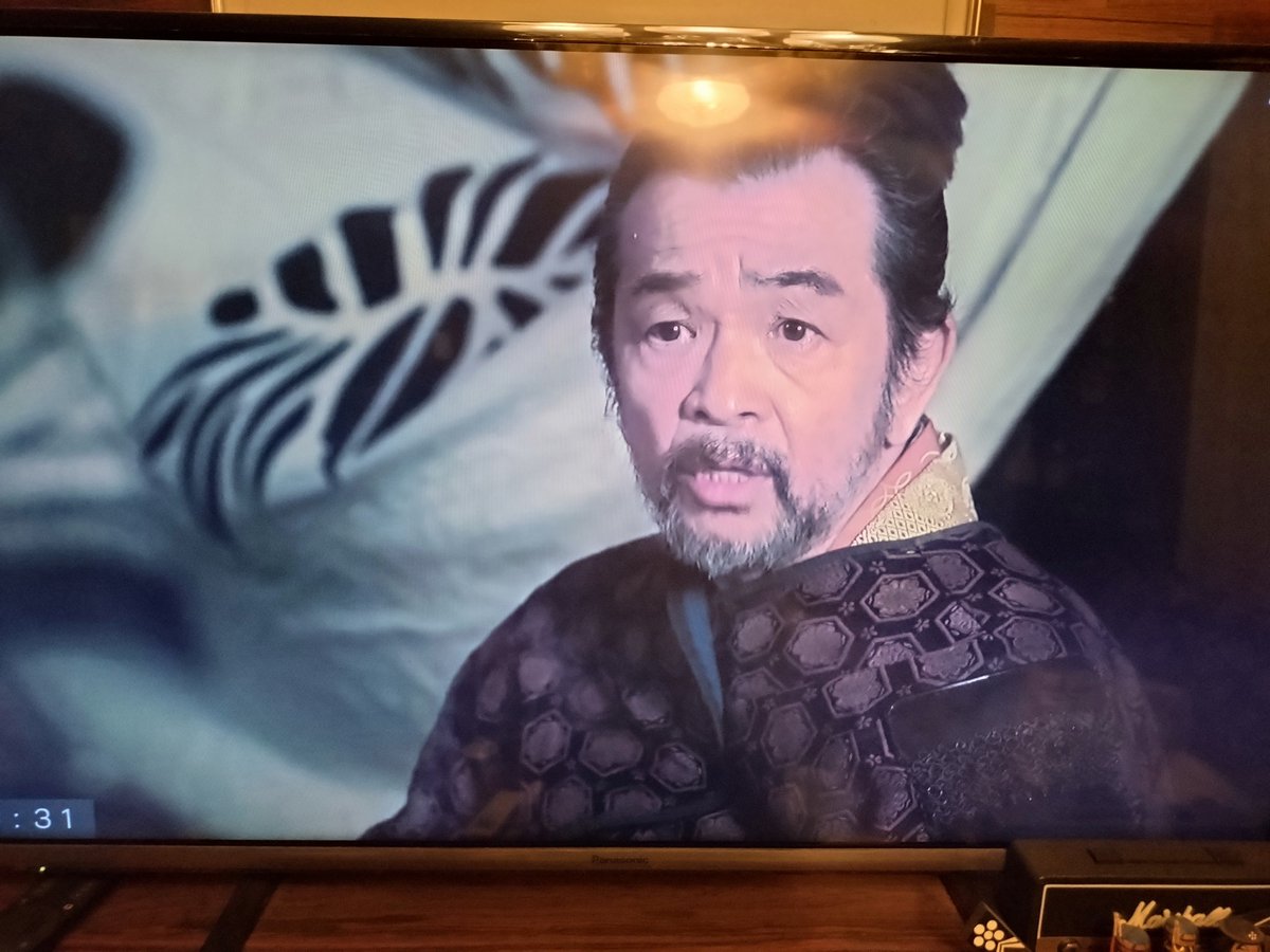 hoki369's tweet photo. 親子喧嘩かな？
#豊臣兄弟
#中野秀雄
#仲野太賀 https://t.co/tUSTaaWQ1T