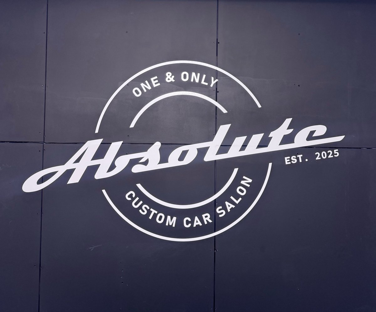 Absolute241073's tweet photo. はじめまして、Absoluteです！

高級車を中心に、ラッピング・PPF・コーティングなどの
外装カスタム／保護施工を行っています。

「どこに頼めばいいかわからない」
そんな時に、まずご相談いただける存在を目指しています！ https://t.co/tXrj0OqaPj