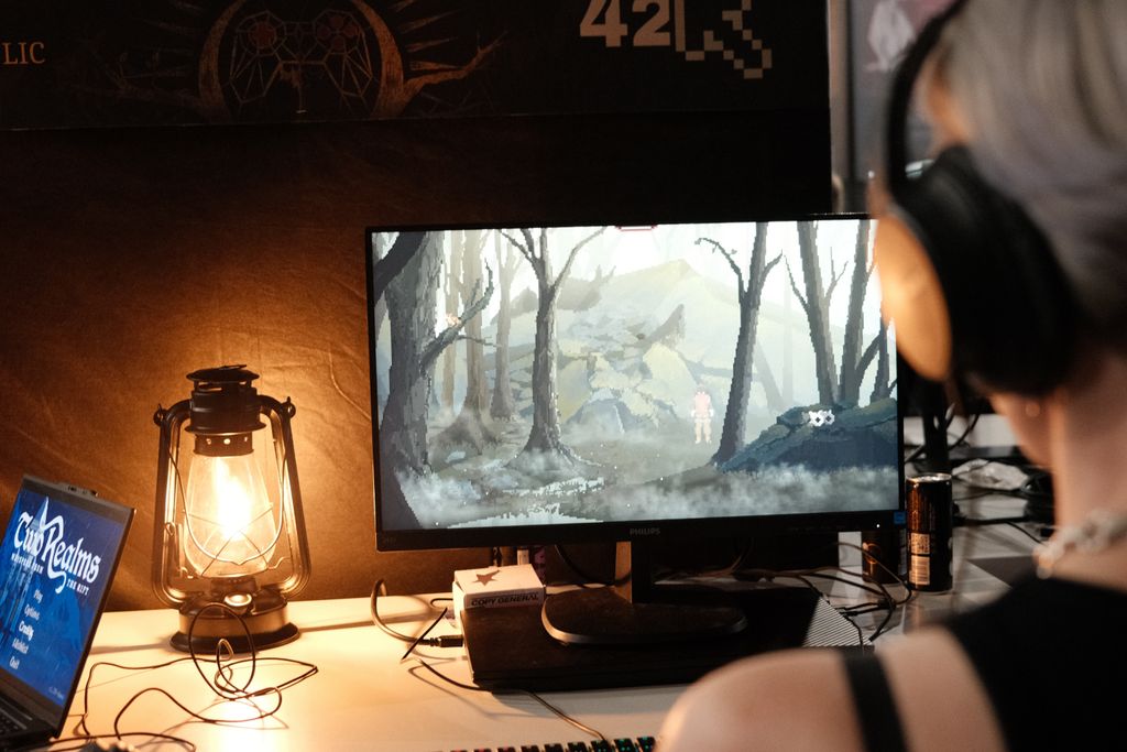 mod42studio's tweet photo. Amazing time at Game Access Brno, amazing people, full of live and joy! Motivated to work on the game even harder! 💪 https://t.co/I6N5Luct8y