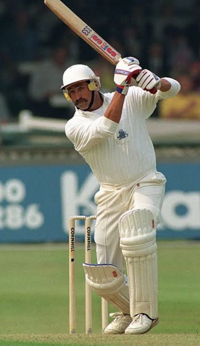 Signature of Cricket ! tweet media