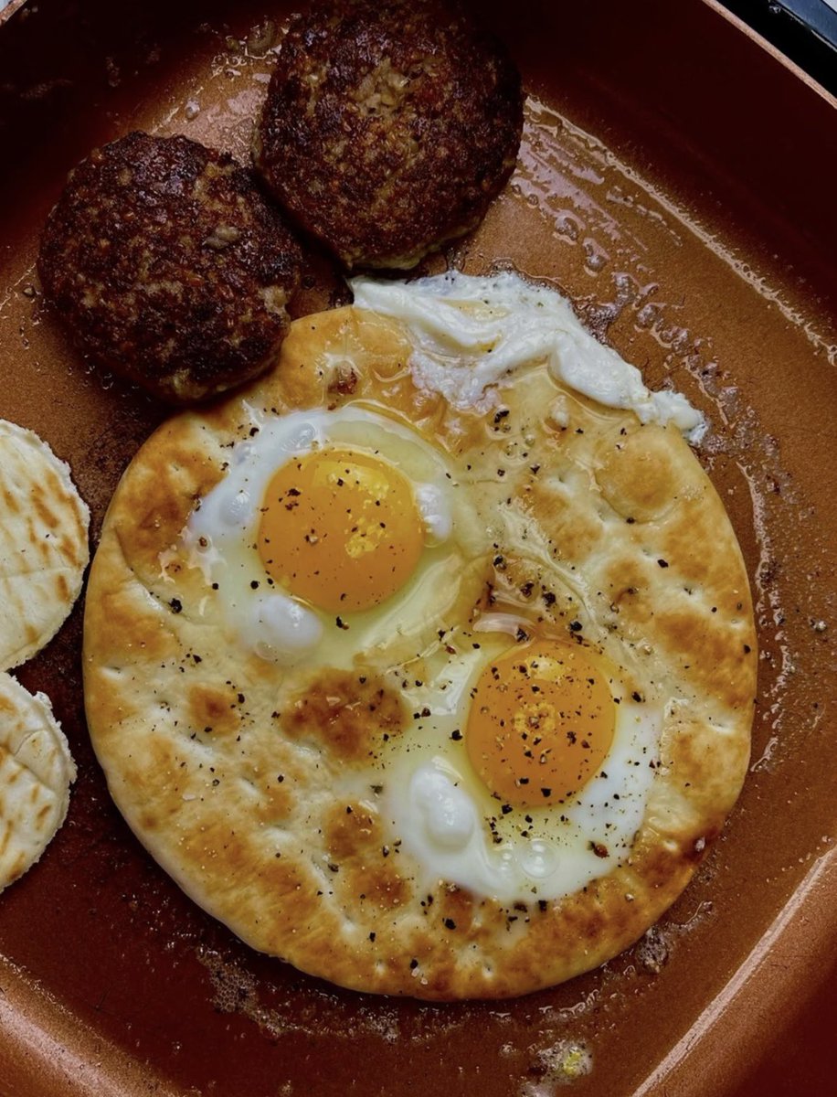 QCSausage's tweet photo. Saying goodbye to May☀️
#sunday #goodbyemay #sunrisebreakfast #goetta #eggs #proteinpacked https://t.co/2YLYdTecFk