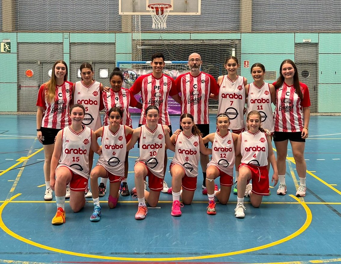 CB_ARABA's tweet photo. Gran partido y gran temporada de nuestro Infantil B John's School!!
Zorionak neskak! 💪💪 https://t.co/WSkTjWQ6Ur