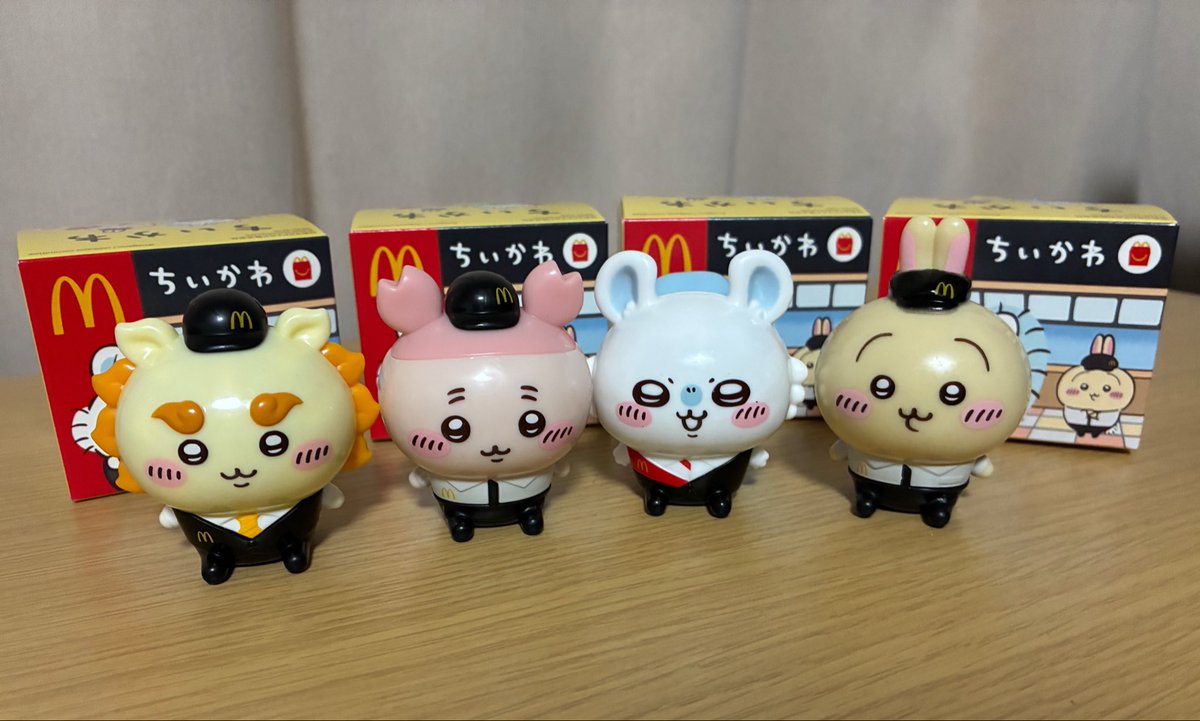 chitch_red's tweet photo. そして帰りに、マックで買い物🛍️
待ちに待った、ちいかわ第2弾。
見事4種ゲット〜💫

モモンガ、かわいい😍 https://t.co/rhcrOR5V3M
